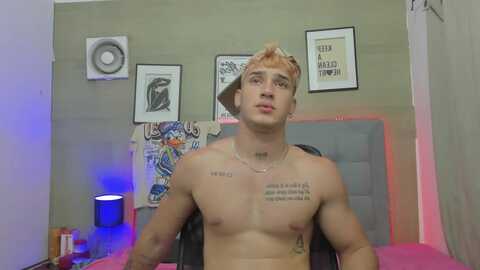 nick_kollins @ chaturbate on 20231122