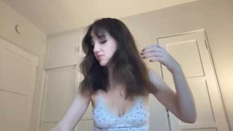 laceyflowers @ chaturbate on 20231123