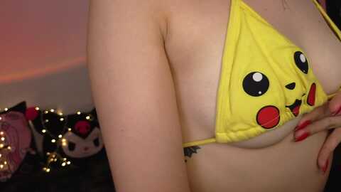 she_lau_ghs @ chaturbate on 20231127