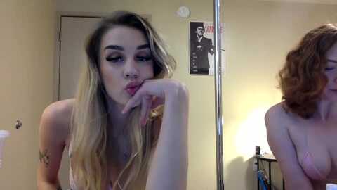 elleperkins @ chaturbate on 20231128