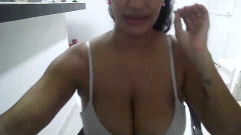 ricomelao_mor23 @ chaturbate on 20231129