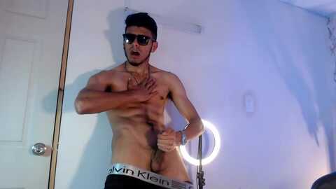 tom_wagner @ chaturbate on 20231205