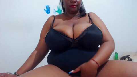 sexybiggtitss @ chaturbate on 20231207