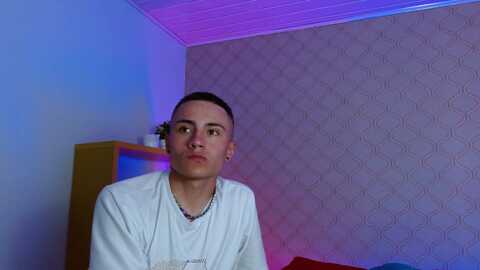 redyens_ @ chaturbate on 20231209