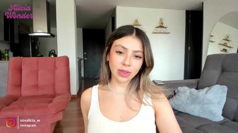 aliciawonder_ @ chaturbate on 20231223