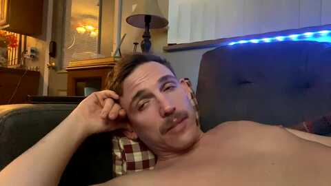 curiousboy7k @ chaturbate on 20231230