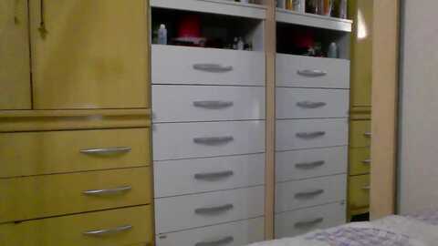suggarbbabyy18 @ chaturbate on 20240102