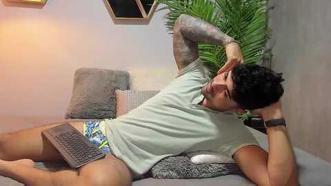 adam_clarke @ chaturbate on 20240111