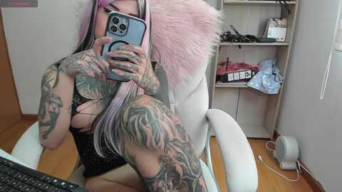 sharpay_evans @ chaturbate on 20240119