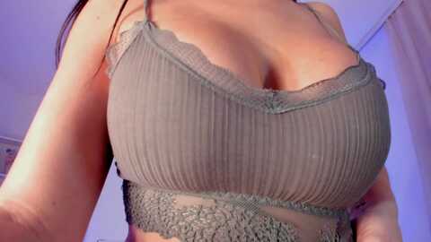 mila_latin @ chaturbate on 20240120