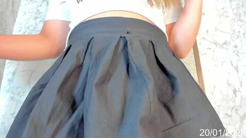 sexual_desiress @ chaturbate on 20240120