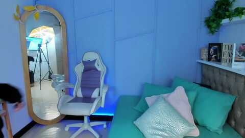 susy_ross @ chaturbate on 20240127