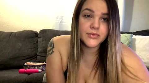 pregnantmomma01 @ chaturbate on 20240131