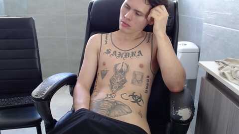 boys_milan @ chaturbate on 20240211