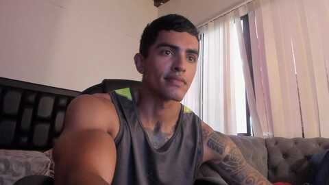 franco_ruiz_ @ chaturbate on 20240214