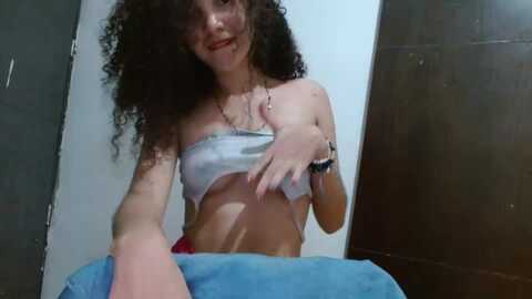 lauurashy @ chaturbate on 20240217